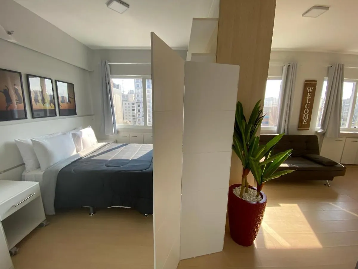 Apartamento Beneficencia Portuguesa, 50 Metros São Paulo