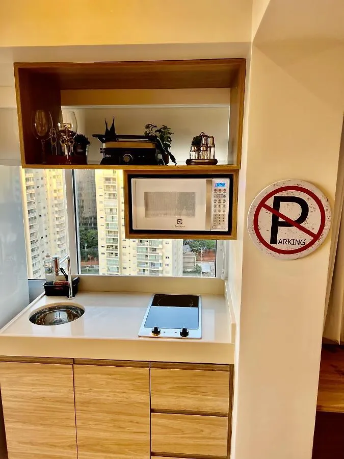 Apartamento Beneficencia Portuguesa, 50 Metros São Paulo