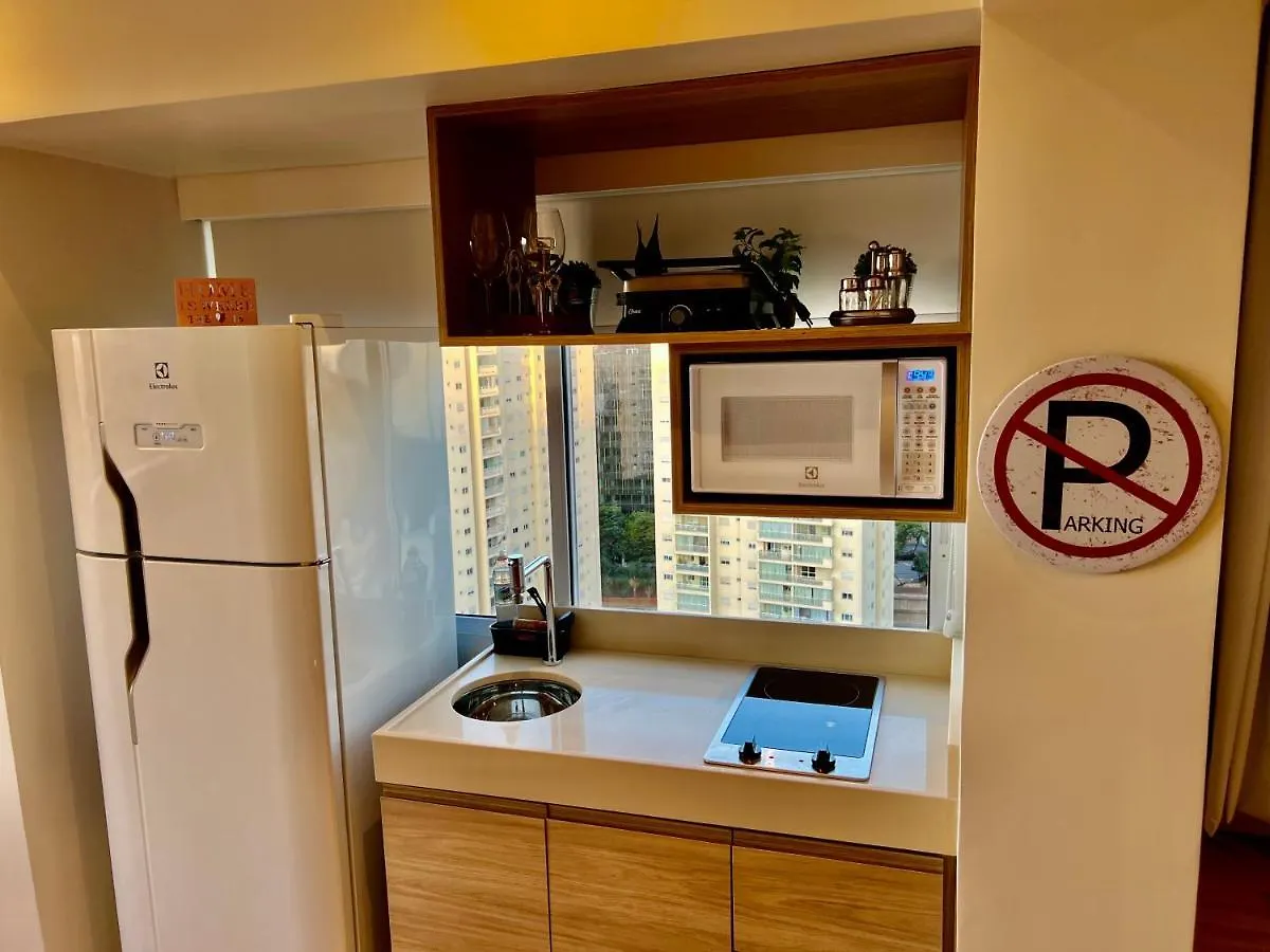 Apartamento Beneficencia Portuguesa, 50 Metros São Paulo 0*,  Brasil