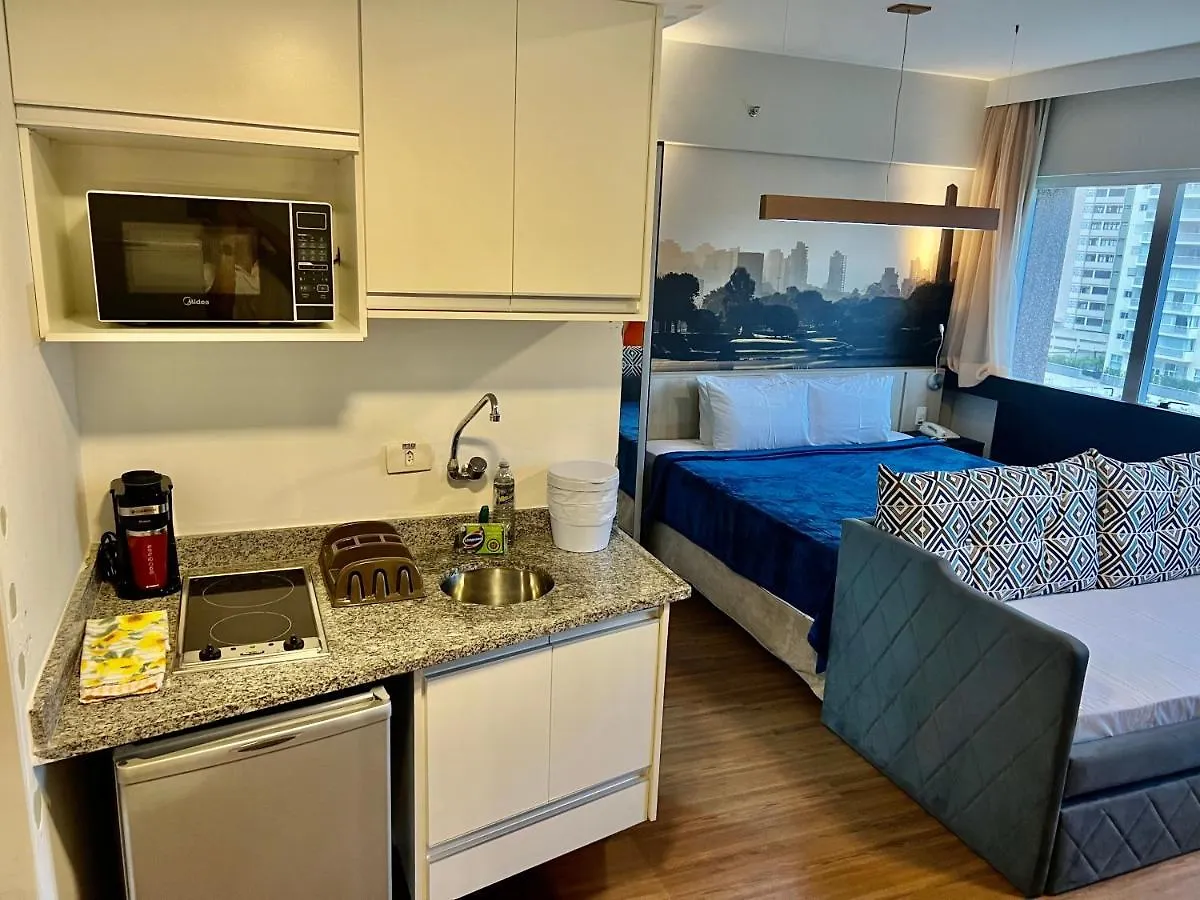 Apartamento Beneficencia Portuguesa, 50 Metros São Paulo